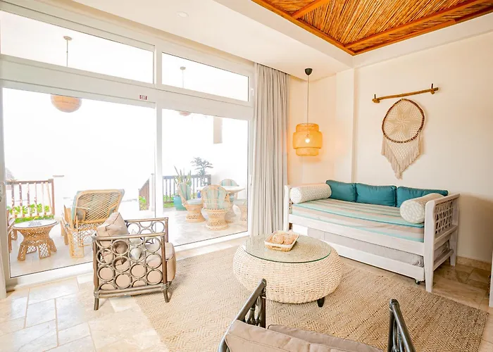 Almond Beach Resort At Jaguar Reef