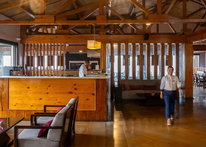 Club Mahindra Kanatal