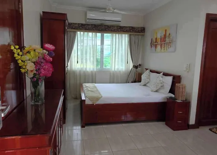 Ocean Breeze Resort