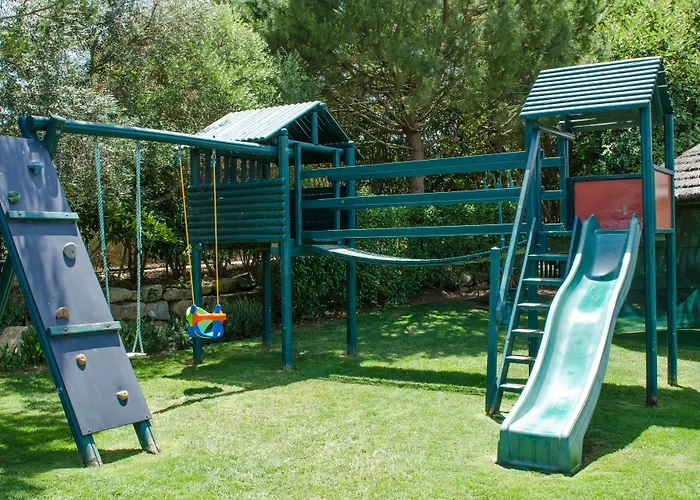 Jardim Da Meia Praia Resort