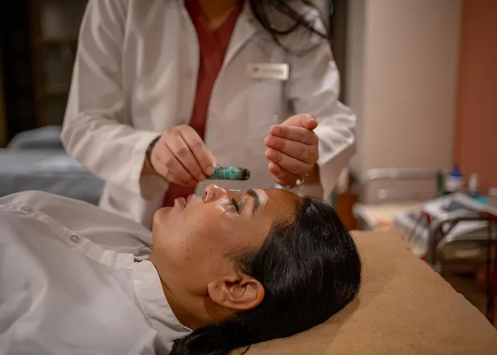 Fazlani Nature'S Nest- Your Pathway To Wellness Retreat