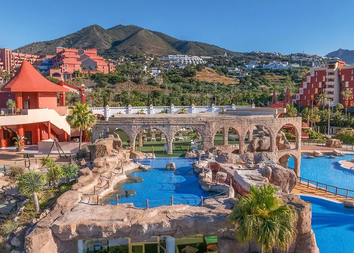 Holiday World Resort, Affiliated By Melia