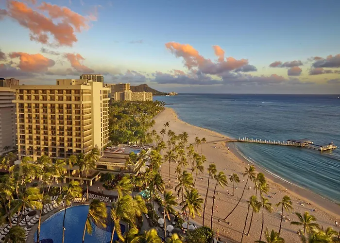 Hilton Hawaiian Village Waikiki Beach Resort