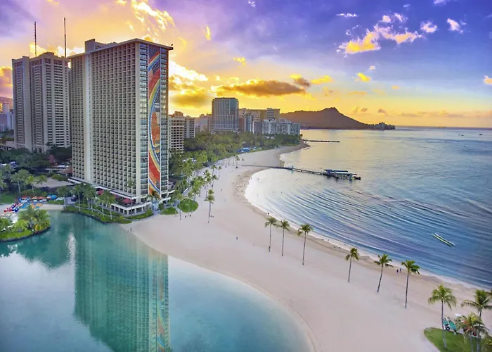 Hilton Hawaiian Village Waikiki Beach Resort