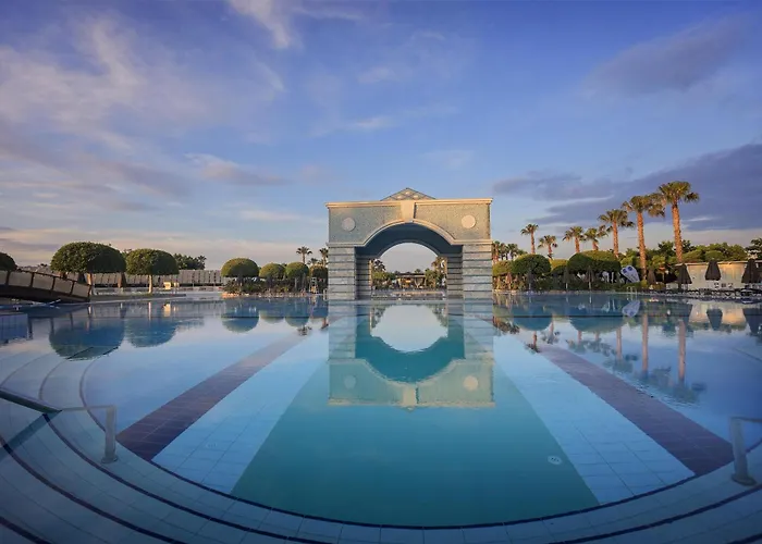 Hilton Dalaman Sarigerme Resort & Golf