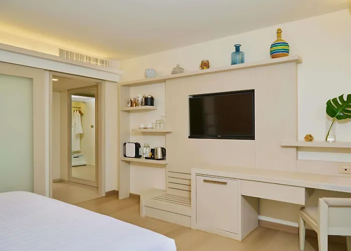 Pullman Pattaya Hotel G