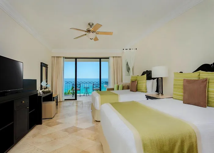 Dreams Los Cabos Suites Golf Resort & Spa