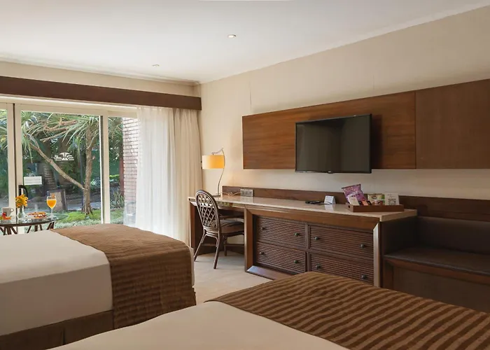 Hotel Camino Real