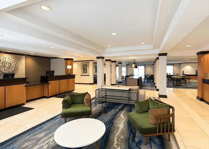 Fairfield Inn & Suites By Marriott Milwaukee Airport