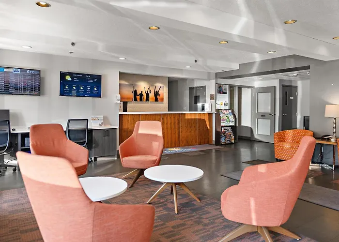 Days Inn By Wyndham Victoria Airport Sidney