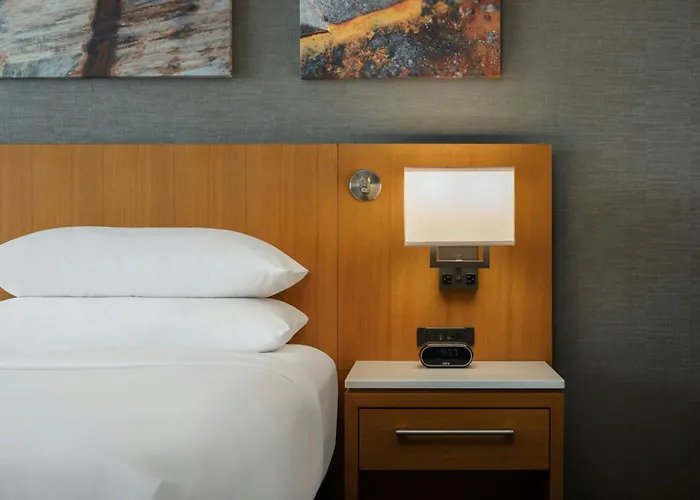 Delta Hotels By Marriott Fargo