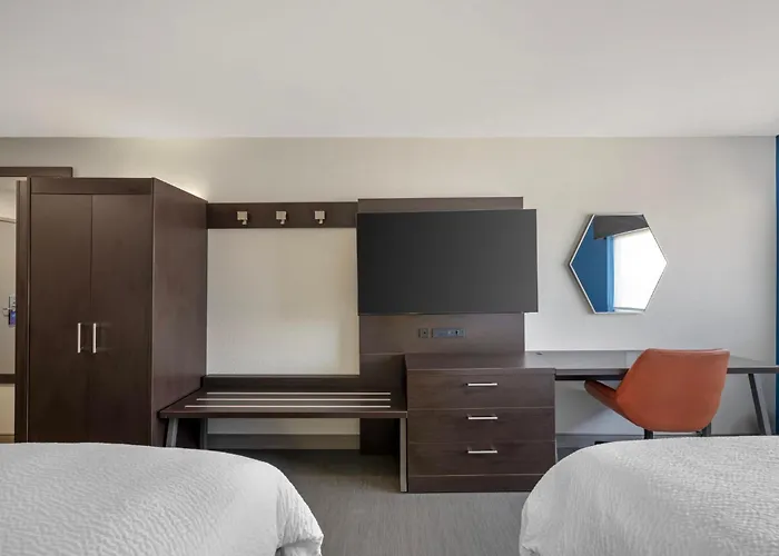 Holiday Inn Express Hotel & Suites Albuquerque - North Balloon Fiesta Park By Ihg