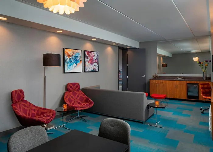 Aloft By Marriott Rogers-Bentonville