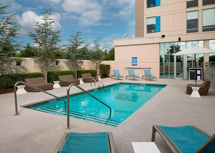 Aloft By Marriott Rogers-Bentonville