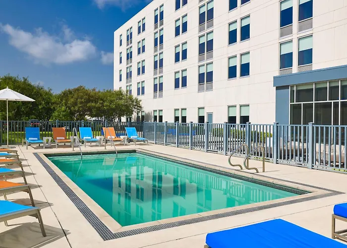 Aloft By Marriott Las Colinas