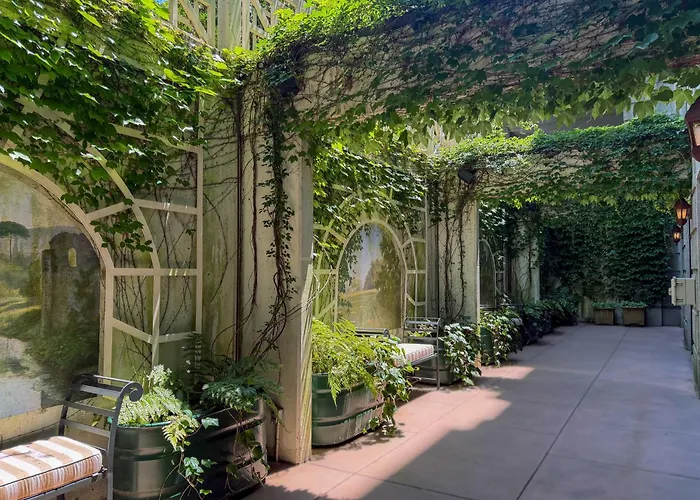 O.Henry Hotel