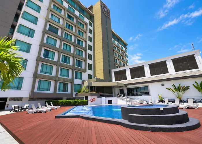 Grand Regal Hotel Davao