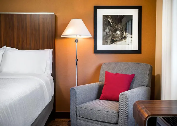 Four Points By Sheraton At Phoenix Mesa Gateway Airport