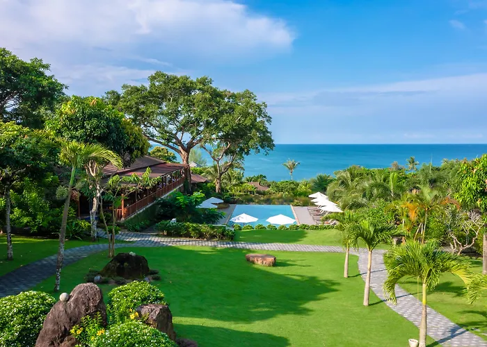 Camia Resort & Spa