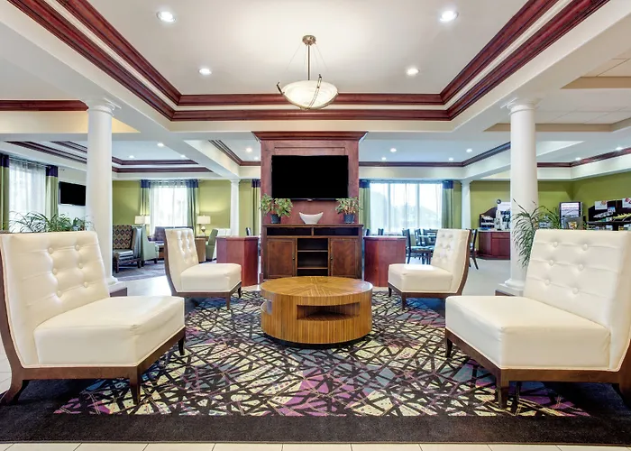 Holiday Inn Express & Suites Raceland - Highway 90 By Ihg