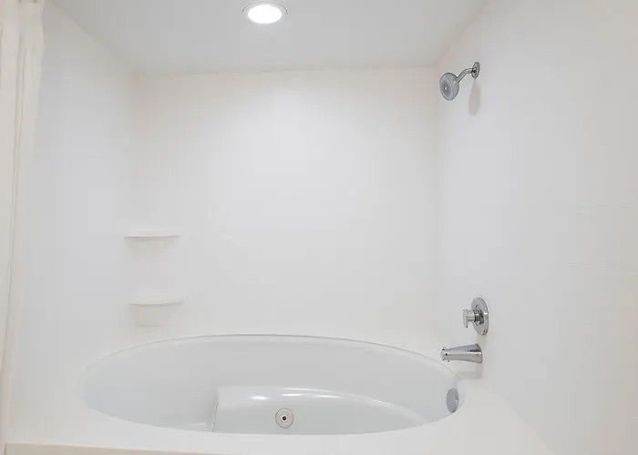 Holiday Inn Express & Suites St George North - Zion