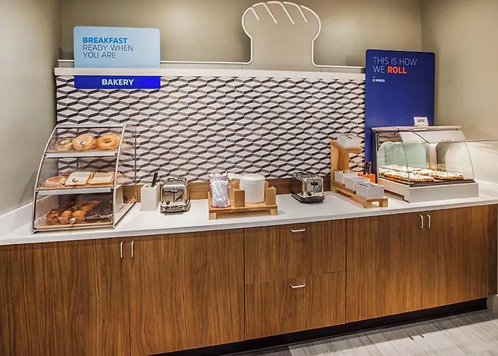 Holiday Inn Express Newport Beach By Ihg