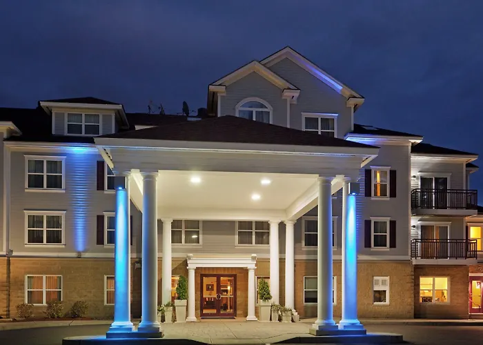 Holiday Inn Express Hotel & Suites White River Junction By Ihg