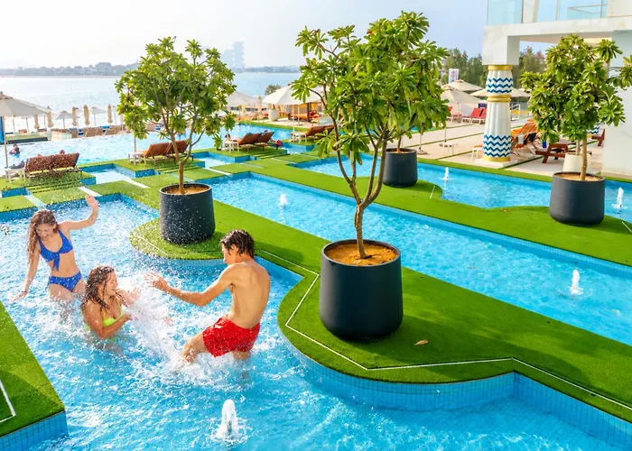 Royal Central Hotel And Resort The Palm