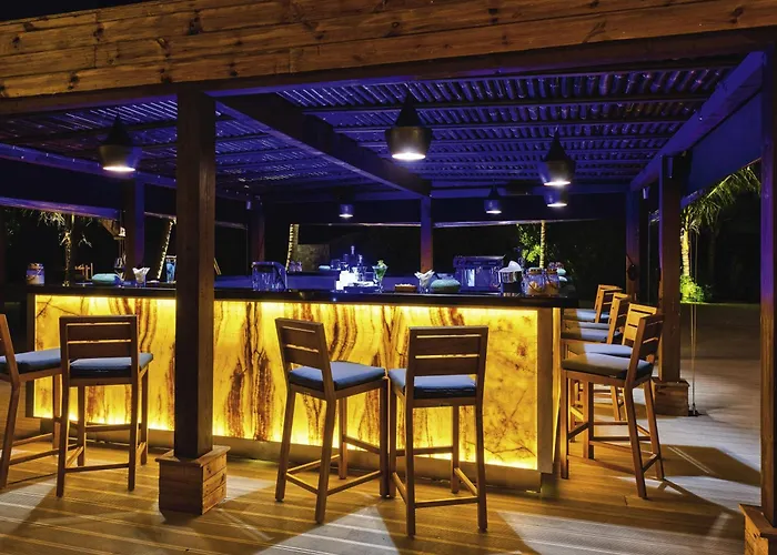 Kuredhivaru Resort And Spa - Maldives