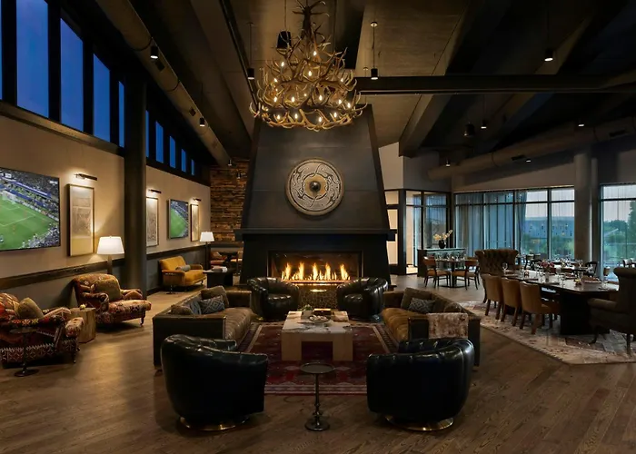 Omni Viking Lakes