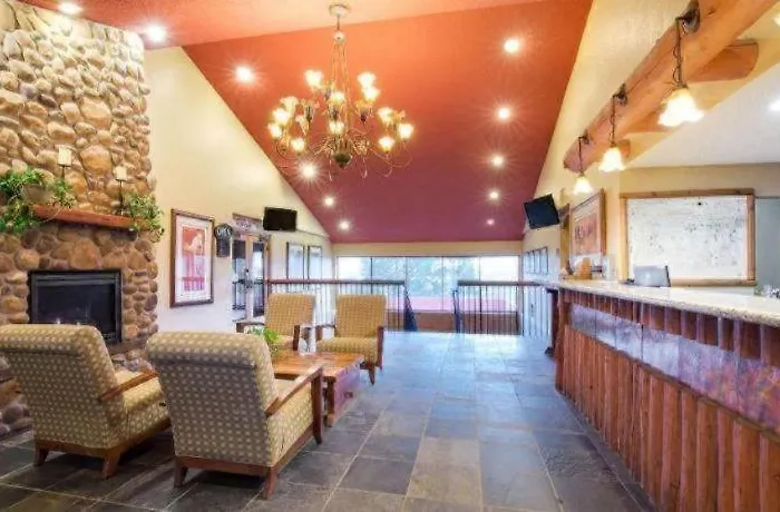 Monument Resorts
