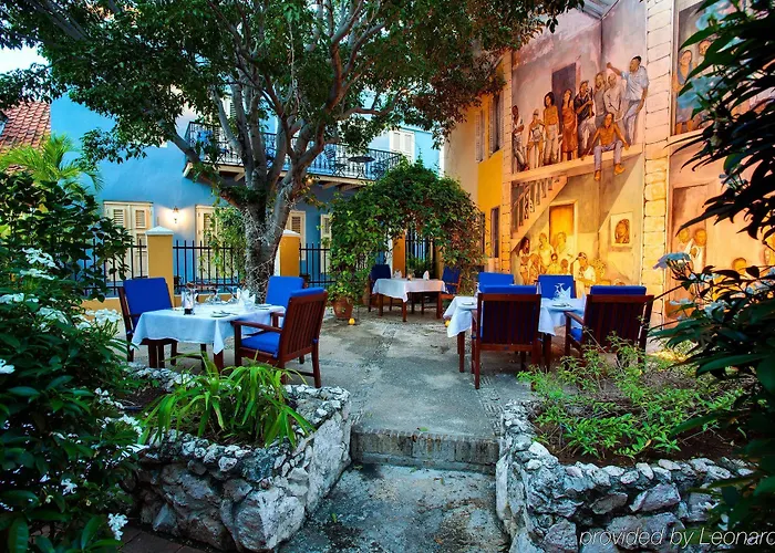 Kura Hulanda Village & Spa