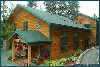 Pearsons Pond Inn And Spa