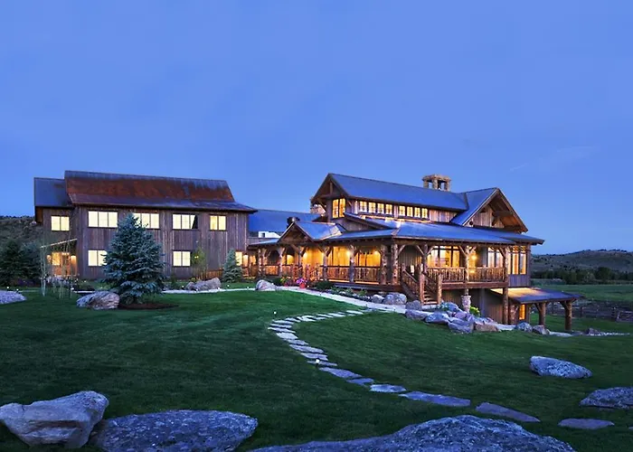 Saratoga Resorts