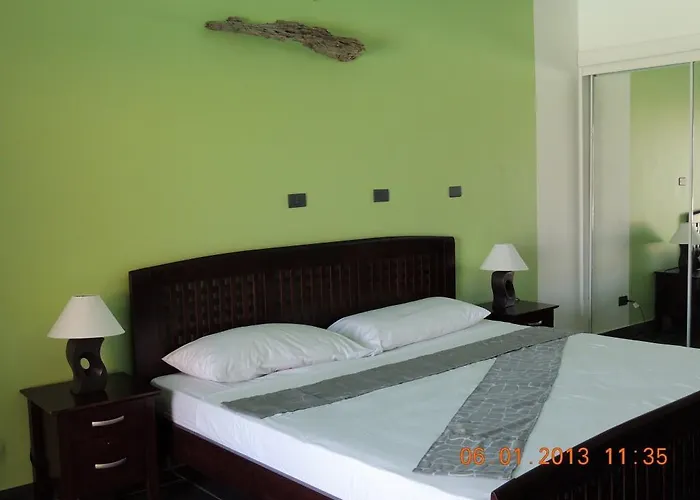El Sabanero Beach Hotel