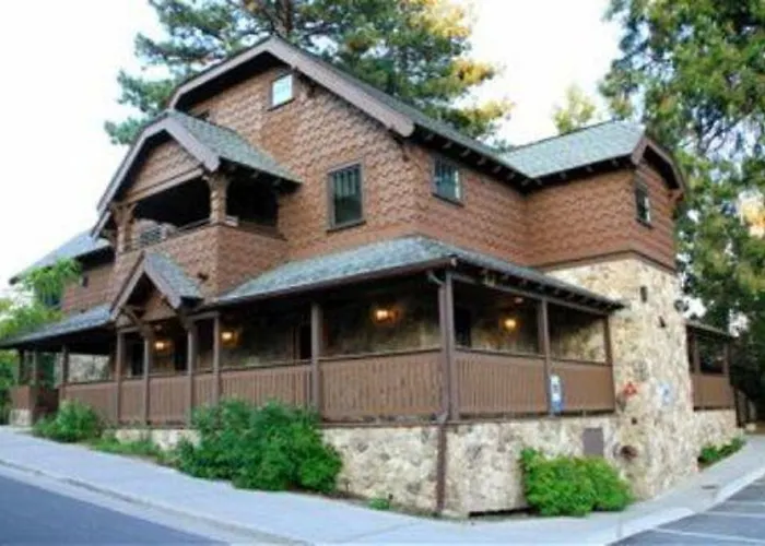 Border House At Crystal Bay Casino