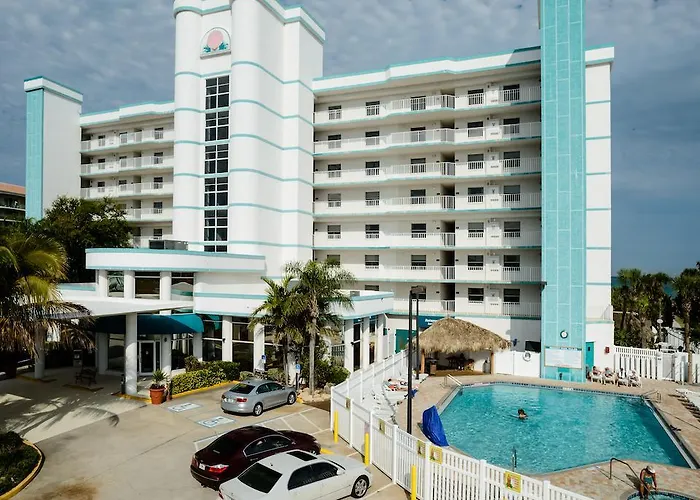 Discovery Beach Resort
