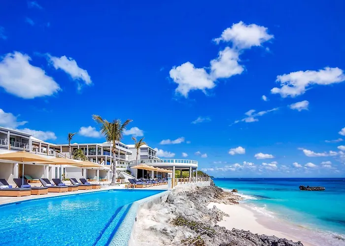 The Loren At Pink Beach