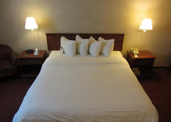 Stanton Inn & Suites