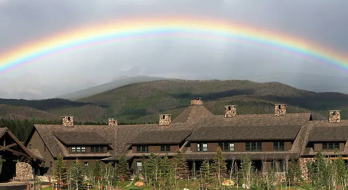 Devil'S Thumb Ranch Resort & Spa