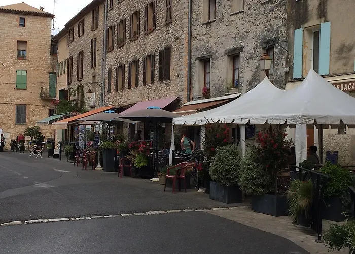 Auberge De Tourrettes