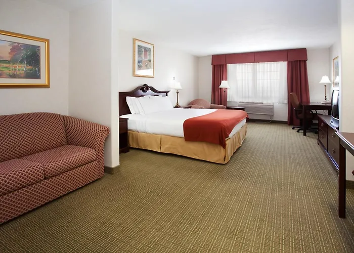 Baymont By Wyndham Belen Nm