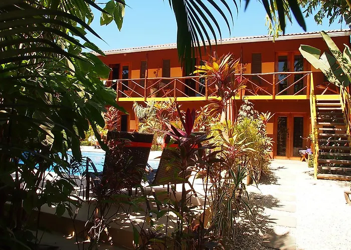 Samara Palm Lodge
