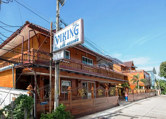 Viking Resorts