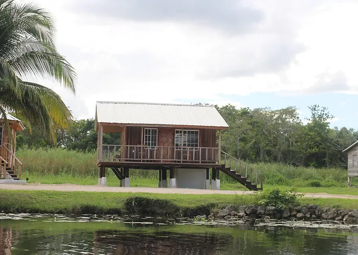 Lamanai Riverside Retreat