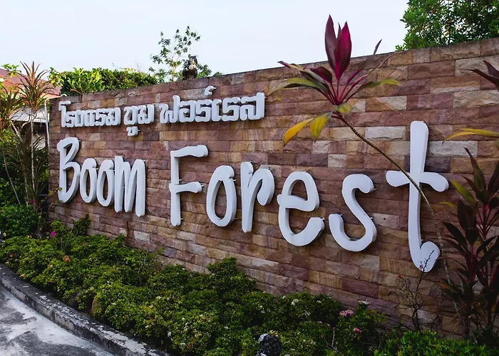 Boom Forest Hotel