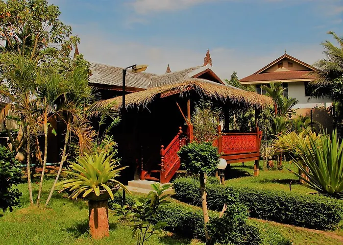 Cozy Garden Resort