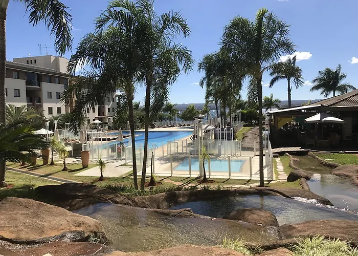 Flat Em Resort Incrivel A 10 Min Da Esplanada, Stf E Pgr