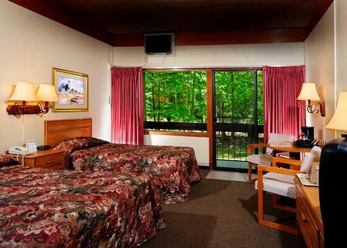 Pipestem Resort State Park