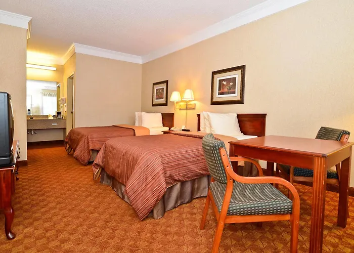 Best Western Hawkinsville Inn & Suites
